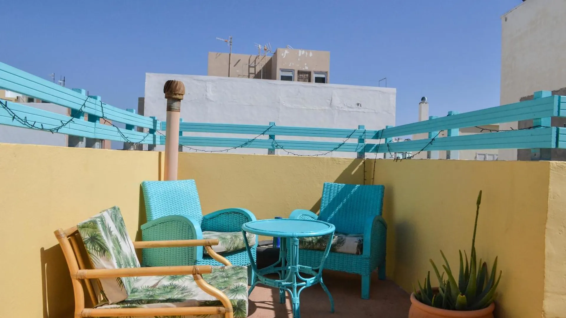 Daydream Medano Coliving Hostel El Medano  0*, El Medano (Tenerife)