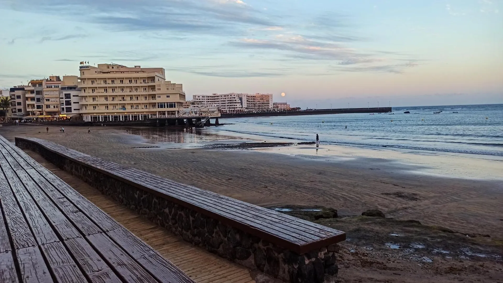 Daydream Medano Coliving Hostel El Medano  El Medano (Tenerife)